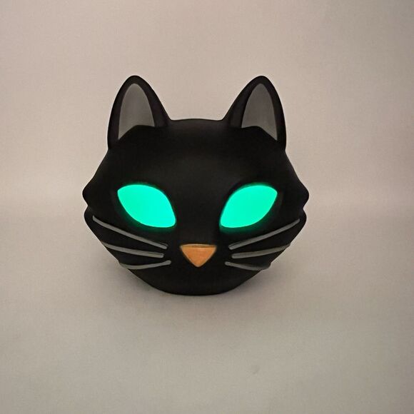 Target Hyde & Eek Halloween Black Cat Head Blow Mold Decor Color Changing 2023 - Picture 2 of 9